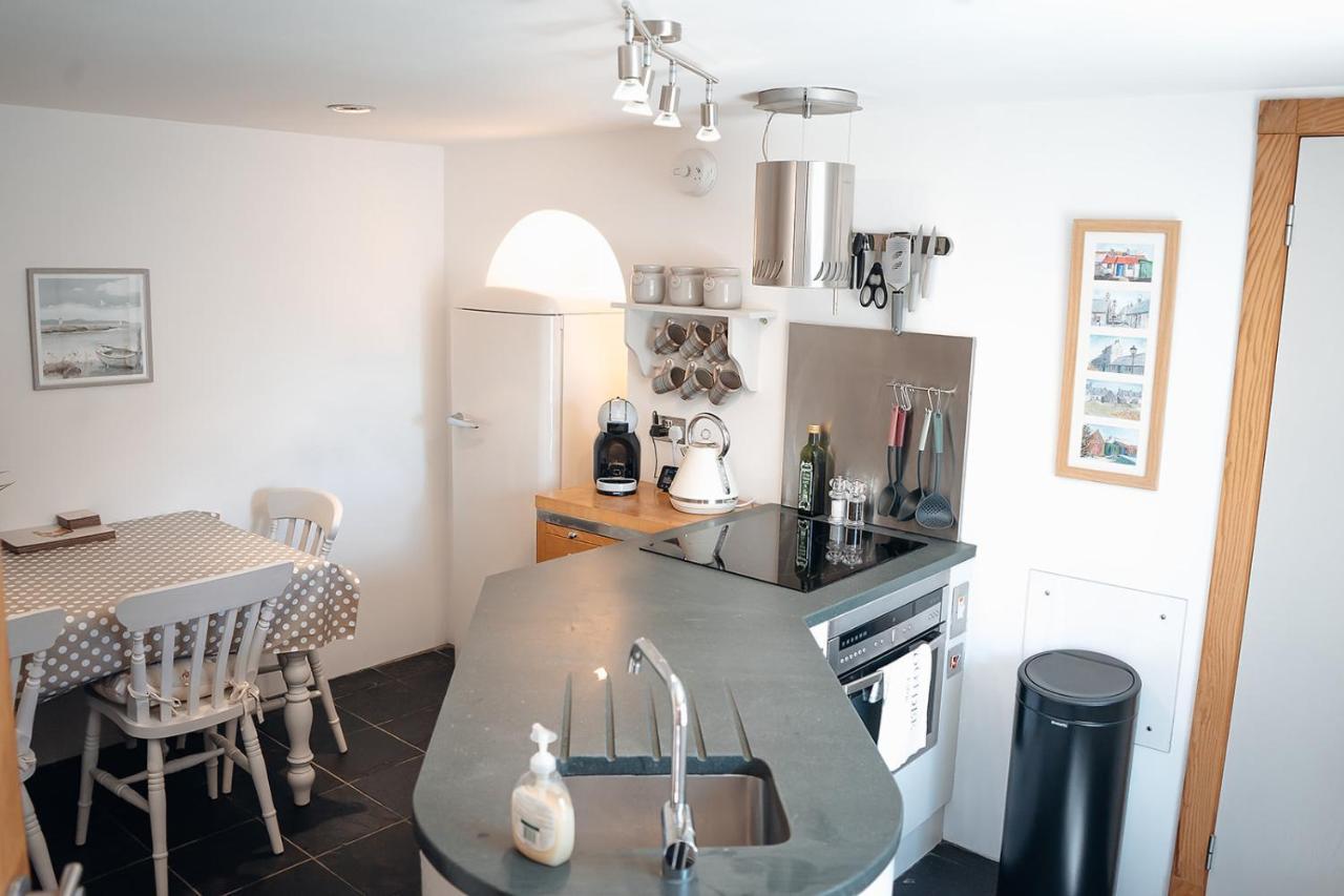 Unique 2 Bedroom Cottage In Fittie Aberdeen Eksteriør bilde